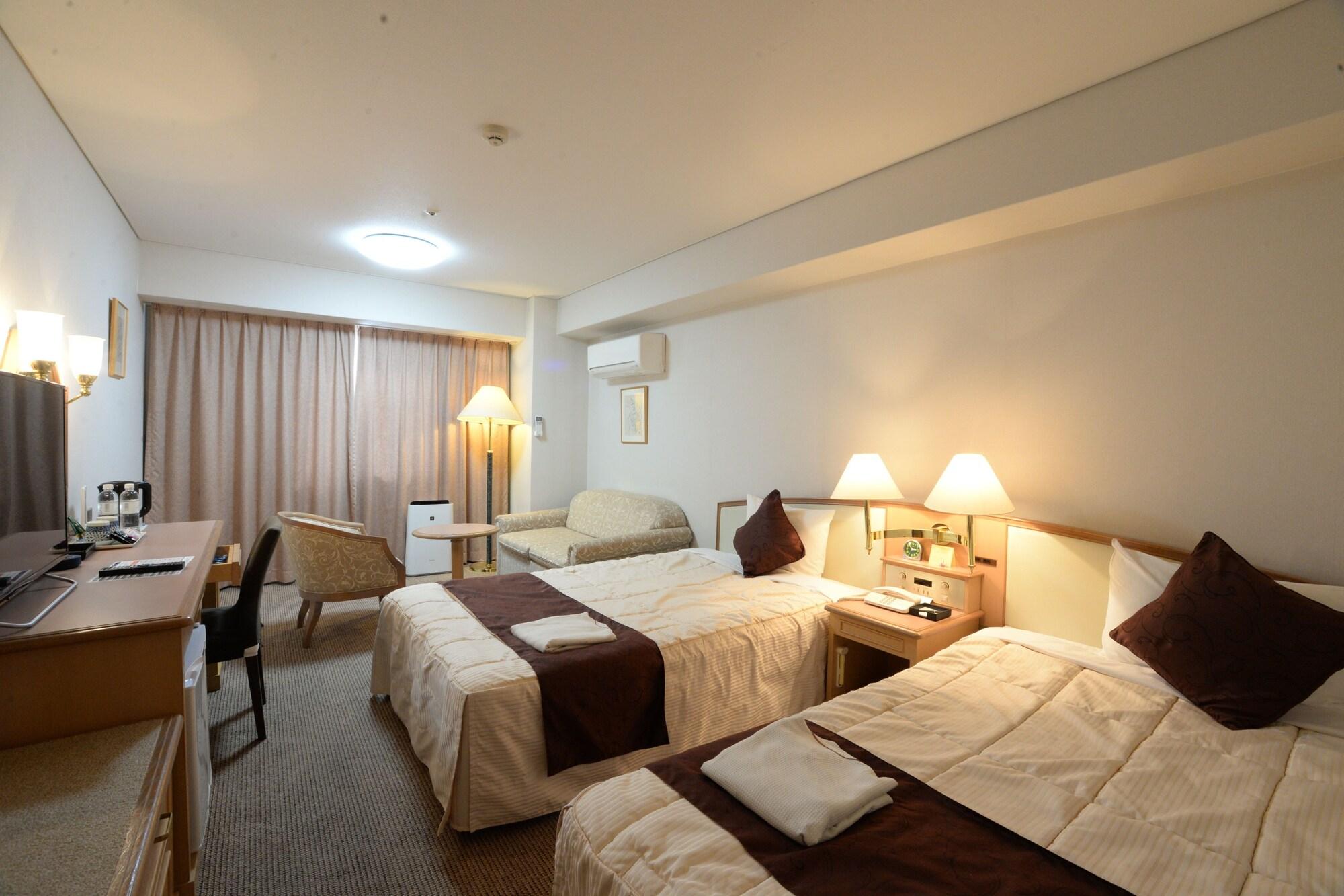 Sunwest Hotel Sasebo Extérieur photo